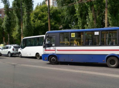 Водитель 90-го автобуса попал под уголовное дело в Воронеже из-за смерти пассажира