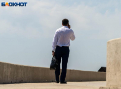 Девушкам предлагают арендовать парня на 8 Марта в Воронеже 