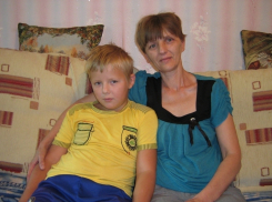 Теряющая зрение мать-одиночка может оказаться на улице с ребенком на руках