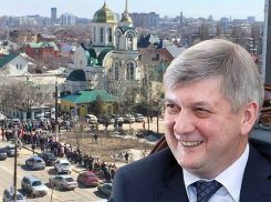 Александр Гусев не собирается закрывать храмы на Пасху, рассчитывая на сознательность верующих 