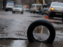 Власти отчитались о ремонте 28,7 тысяч квадратных метров дорог в Воронежской области