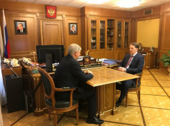 Гусев и Гордеев обсудили региональные проблемы вдалеке от Воронежа
