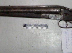 В Россошанском районе мужчина сделал обрез ружья и хранил его под кроватью