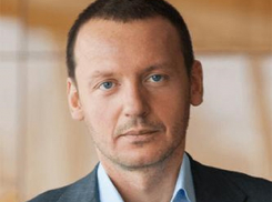 Чёрный пиар или банкротство: что случилось с «ПИК-Комфорт» Гордеева