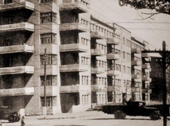 89 лет назад проложили улицу через губернаторскую усадьбу в Воронеже