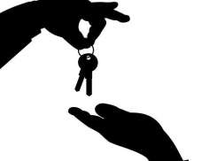 Мошенники в соцсетях разыгрывают вымышленную квартиру от крупнейшей строительной компании