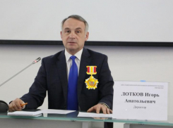 Главный секретарь воронежского правительства получил новую награду