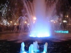 Фонтановую феерию сняли в центре Воронежа на видео