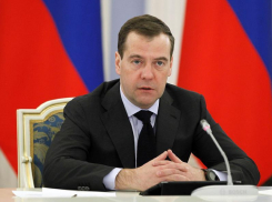 Дмитрий Медведев дал 123 млн рублей воронежским фермерам