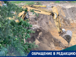 «Дом может рухнуть в любой момент»: рытьё котлована держит в страхе воронежскую семью 