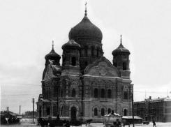 Взорвать величественный Владимирский собор решили власти 95 лет назад в Воронеже