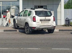 Вызывающая парковка у магазина обернулась наказанием под Воронежем 