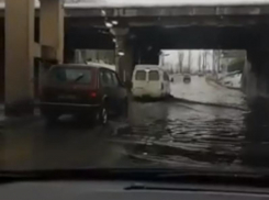 Погружение машин в бездну Землячки сняли в Воронеже