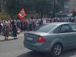 Митрофано-Тихоновский крестный ход до Задонска записали на видео в Воронеже