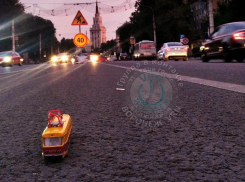 Комичное «возрождение трамвая» заметили на улицах Воронежа