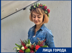 Сейчас мужчин принято удивлять, - создатель воронежского цветочного бара Елена Мухина
