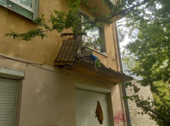 Управляющая компания открестилась от смертельного балкона в Воронеже 