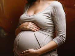 О своей беременности с начала осени сообщили 25 воронежских студенток 