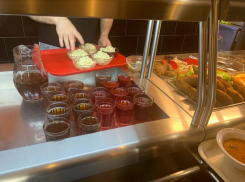 В новом году заметно вырастут расходы на покупку молока для воронежских школ 