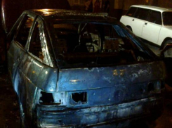 В Воронеже сгорела очередная легковушка