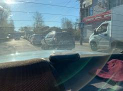 Перекрытие дороги у «Работницы» спровоцировало гигантскую пробку в Воронеже