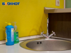 Потекла вода по трубам: скоро в воронежские многоэтажки вернется долгожданная H20