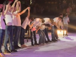 Яркий праздник подарили горожанам звезды фигурного катания в воронежском «Юбилейном»