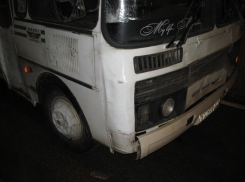 В Воронеже на Антонова-Овсеенко ПАЗик сбил 24-летнюю девушку