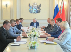 Что власти делают для улучшения работы транспорта в Воронеже, рассказал Александр Гусев