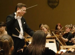 Популярные актрисы расскажут сказки воронежским детям