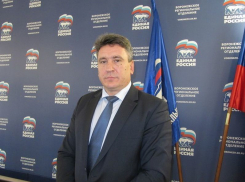 Депутат Мошуров, в чьей больнице раздавило пациентку, оказался землевладельцем-олигархом