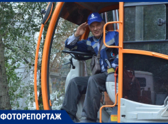 И днем, и ночью: кто и как спасал Северный от обезвоживания