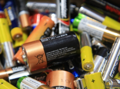 Воронежцев призвали сдать отработанные батарейки и винил