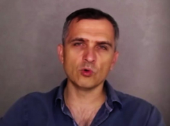 Популярный блогер Юрий Подоляка разнес Новый год за 65 млн рублей в Воронеже