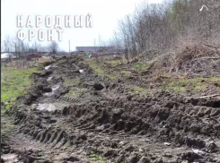 Жители Воронежской области готовятся пробираться по непролазной грязи