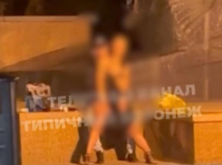 Воронежцев, занимавшихся сексом на памятнике Славы, отыскали следователи
