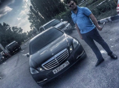 От рэкетира до чиновника: сын «золотой пенсионерки» ездит на машине «ВОР» и борется с защитниками Северного леса