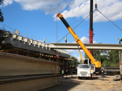 Состояние виадука на 9 Января за месяц до конца реконструкции показали в мэрии Воронежа
