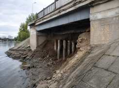 В Воронеже ввели режим повышенной готовности из-за угрозы обрушения путепровода у Вогрэсовского моста