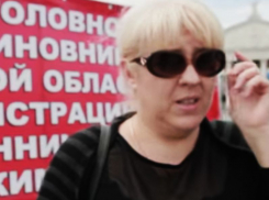 На жительницу Воронежа, объявившую голодовку на площади Ленина, возбудили административное дело