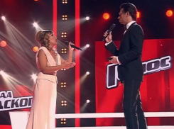 Воронежская оперная певица проиграла дуэль «Мистеру Икс» в шоу «Голос»