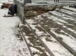 Ремонт спорткомплекса «Юбилейный» раскритиковали жители Воронежа