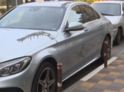 Что стало с Mercedes после встречи с кислотой, продемонстрировали в Воронеже