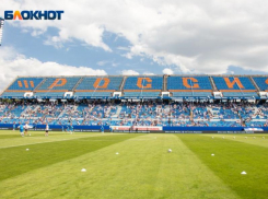 Разговор с перекупщиком билетов на футбольный матч слили в сеть в Воронеже