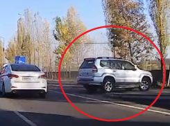 Пилот на Mercedes влетел в Land Cruiser на воронежской трассе 