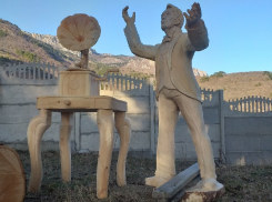 Деревянные шедевры создали воронежцы в историческом месте Крыма