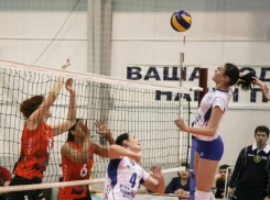 Волейболистки «Воронежа» не смогли сбить с победной орбиты саратовский «Протон»