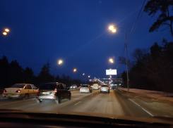 9-балльные пробки сковали движение в Воронеже вечером 31 января