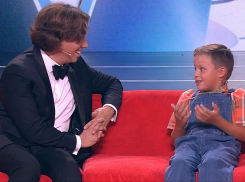 Талантливый школьник из Воронежа покорил зрителей «Первого канала»