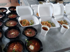 Блюда для зараженных коронавирусом показали в воронежской больнице